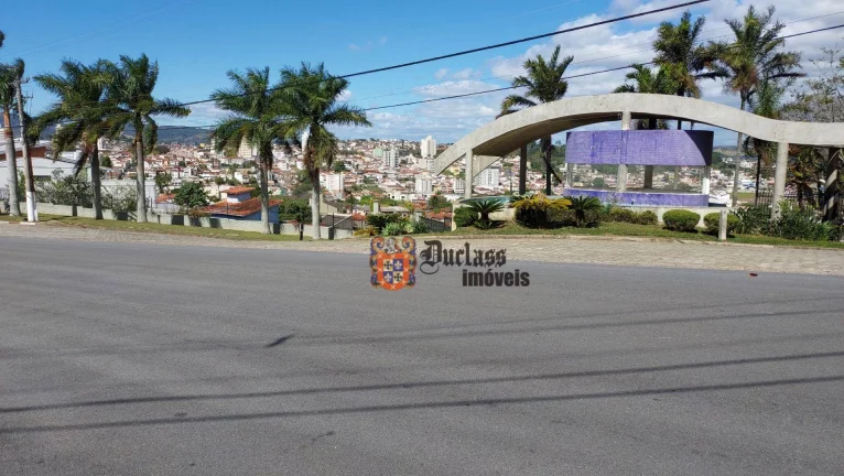 Imagem Terreno à venda, (Acompanha projeto maravilhoso) 523 m² por R$ 350.000 - Jardim América - Bragança Paulista/SP