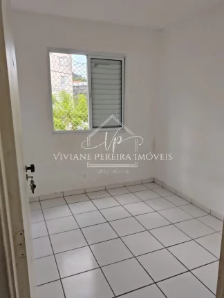 Imagem Apartamento à venda em Carapicuíba-SP, Jardim Helena: 2 quartos, 1 sala, 1 banheiro, 1 vaga de garagem. Confira!