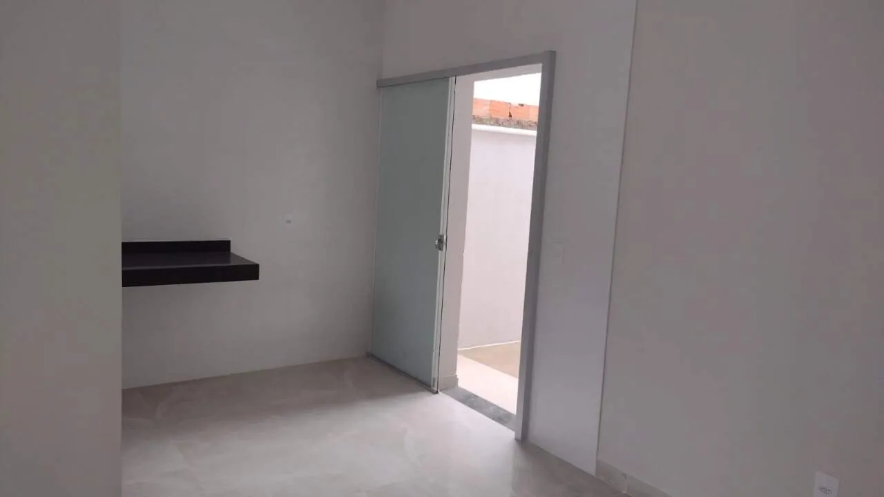 Imagem AQUECEDOR SOLAR+3QUARTOS+SUÍTE+2VAGAS