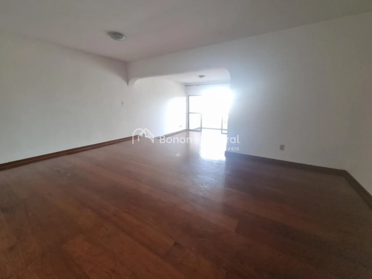 Imagem Amplo apartamento à venda com 3 dormitórios e lazer completo