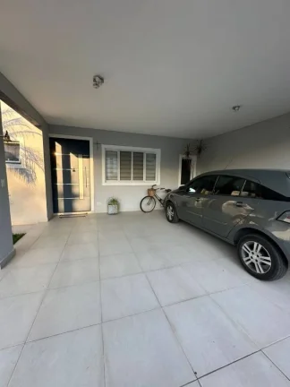 Imagem Casa térrea, 3 dormitórios ( 1 suíte), 4 vagas, Cond. Crystal Park, Jacareí.