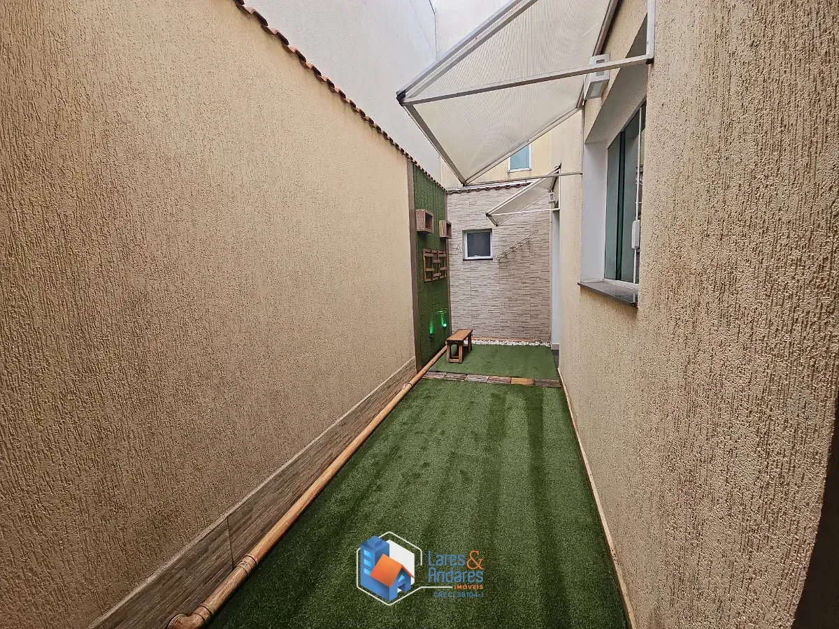 Imagem Sobrado para venda em Vila Ivone com 3 quartos, sendo 1 suíte, 178m²