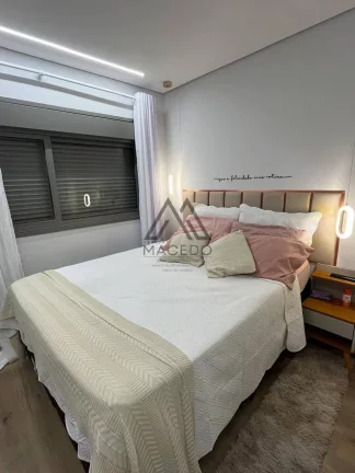 Imagem Magnífico apartamento mobiliado com 3 suítes e 2 vagas - Vila Prudente