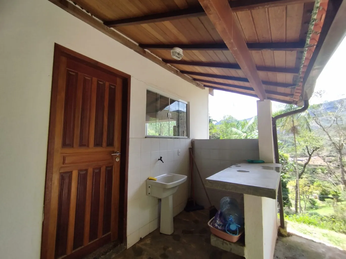 Imagem Casa para Venda em Petrópolis / RJ no bairro Vale das Videiras
