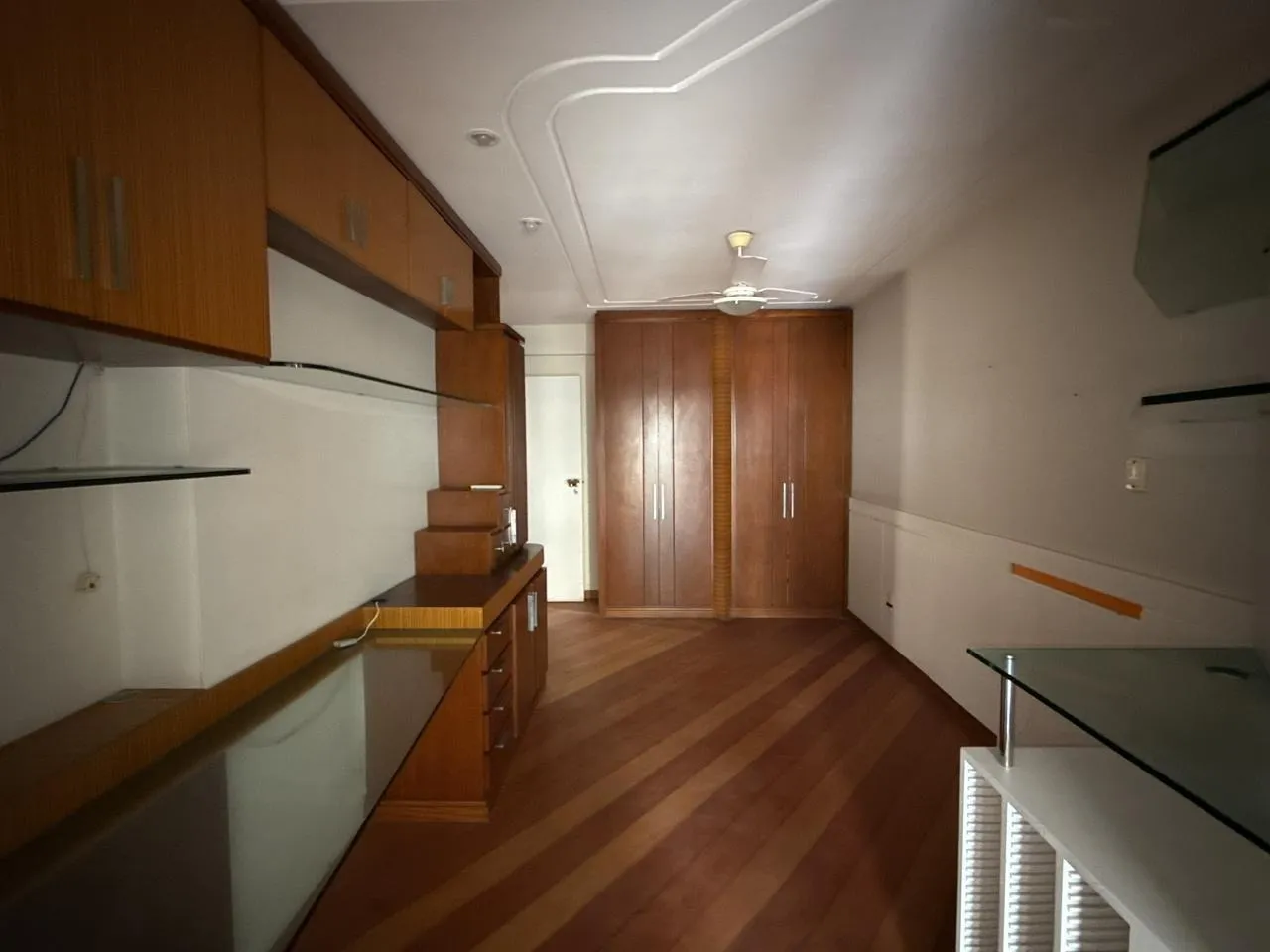 Imagem Apartamento com 4 quartos à venda em Vila Velha