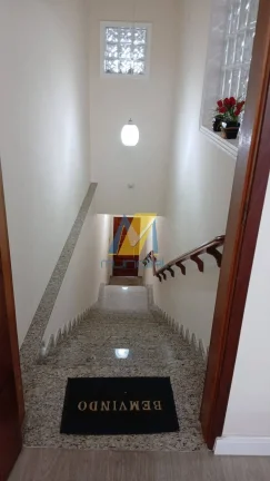 Imagem O imóvel perfeito para unir moradia, negócio e rentabilidade!