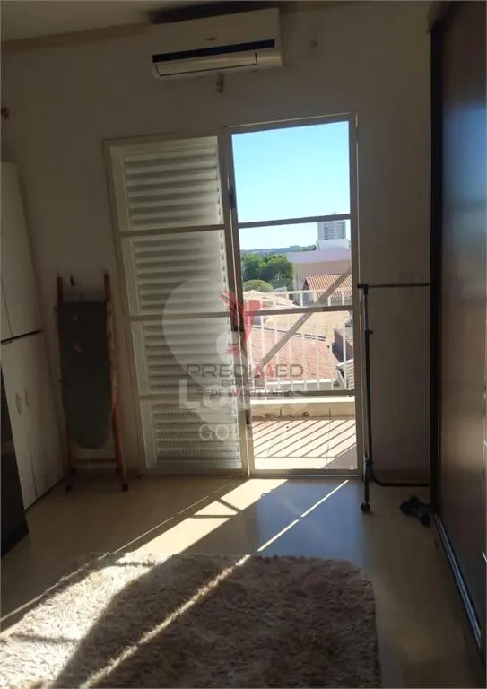 Imagem Sobrado de 3 quartos, 238m² no bairro Vila Santa Izabel, em Avaré
