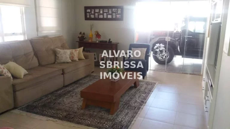 Imagem Casa com 3 dormitórios sendo 1 suite com piscina no Condomínio Zuleika Jabour em Salto SP