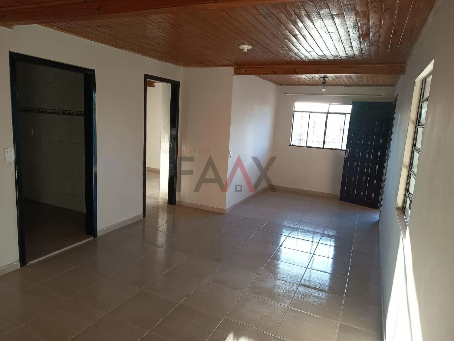 Imagem Casa com 3 dormitórios para locação,262.90 m², SÃO CRISTOVÃO, GUARAPUAVA - PR