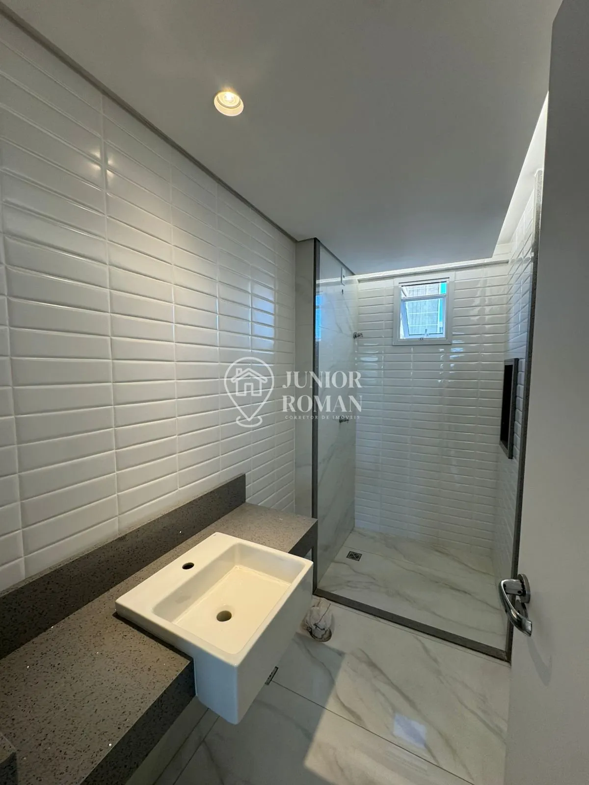 Imagem APTO ALTO PADRÃO COM 3 DORM NO EDIFÍCIO SANTORINI LAZER COMPLETO - BAIRRO RENATO GONÇALVES BARREIRAS/BA