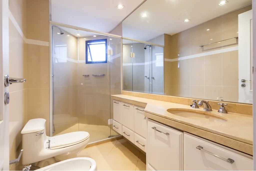 Imagem Apartamento à venda em São Paulo, Alto da Lapa, com 3 quartos, 247m2