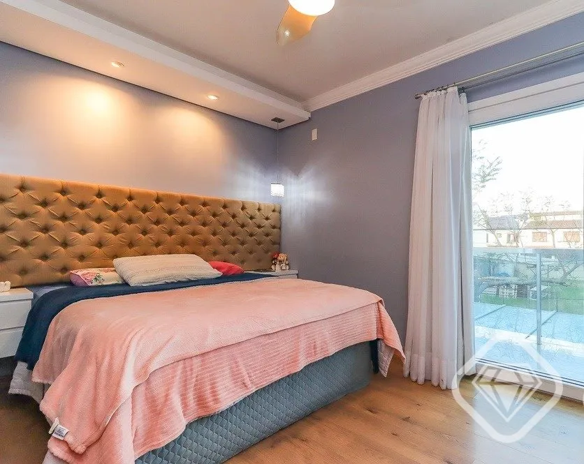 Imagem Casa semimobiliada no Residencial Jardins do Prado, com excelente padrão de acabamento, ambientes a...
