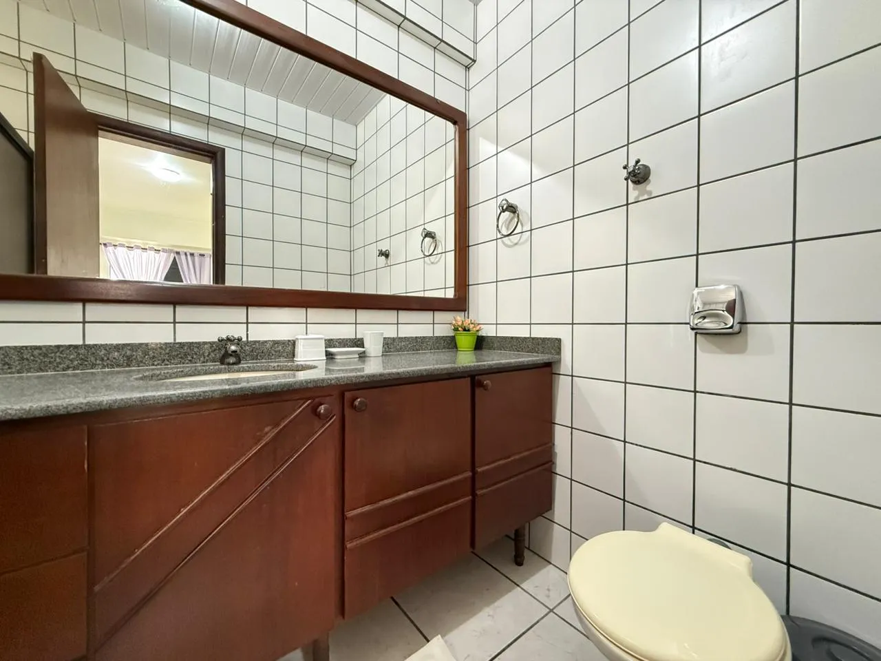 Imagem Apartamento com vista para o mar à venda com 120m2 por R$ 1.600.000,00