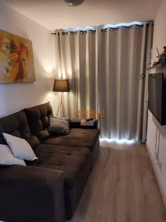 Imagem Apartamento com 2 dormitórios à venda por R$ 303.000,00 - Jardim Silvestre - Guarulhos/SP