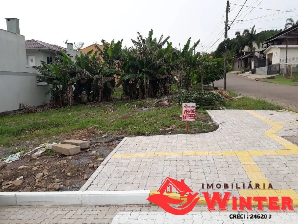 Imagem Belo terreno de esquina com 477,26m² no bairro Matiel, Feliz