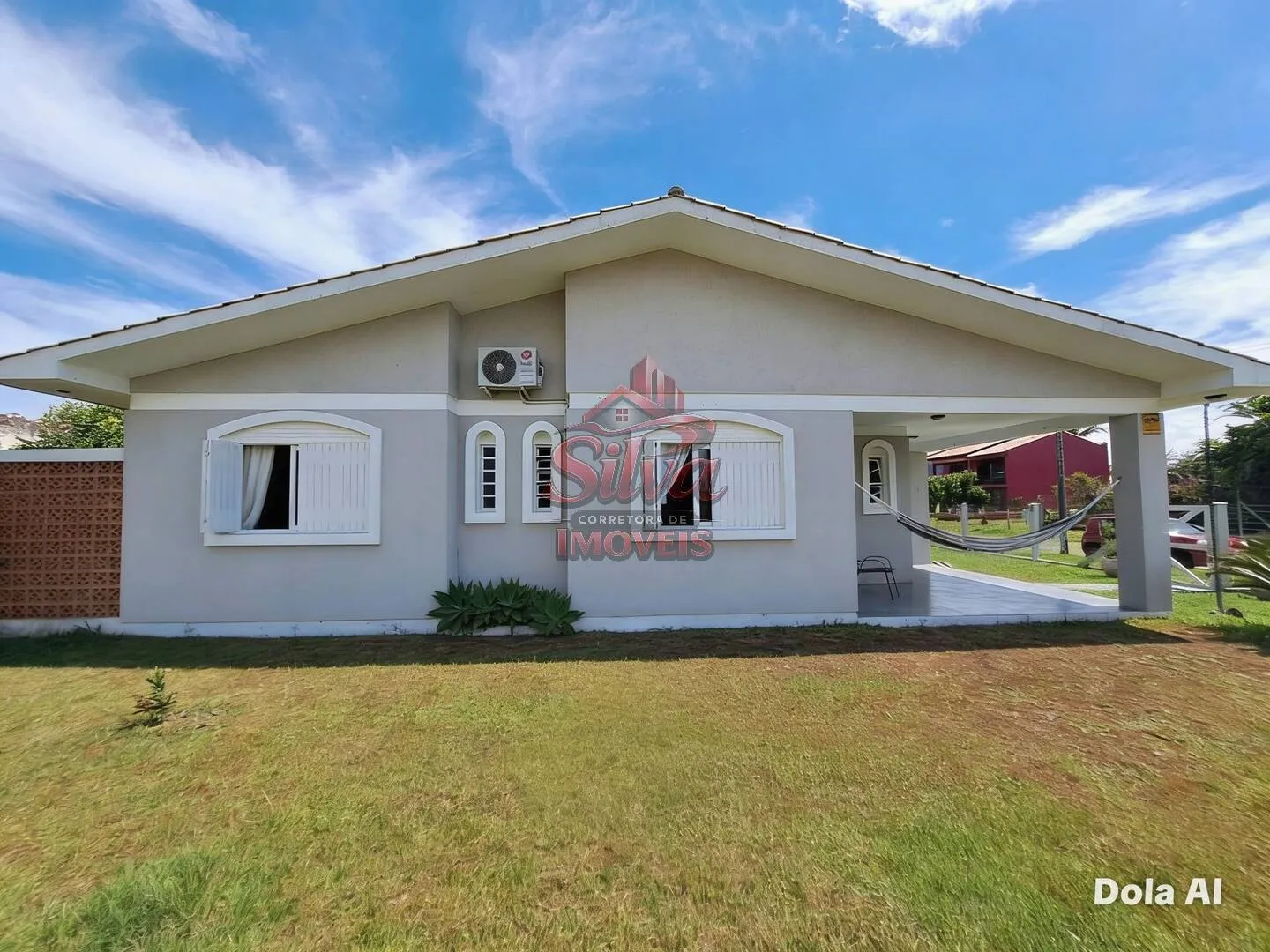 Imagem C793 | Casa de esquina à venda a 400m do mar no Mariluz