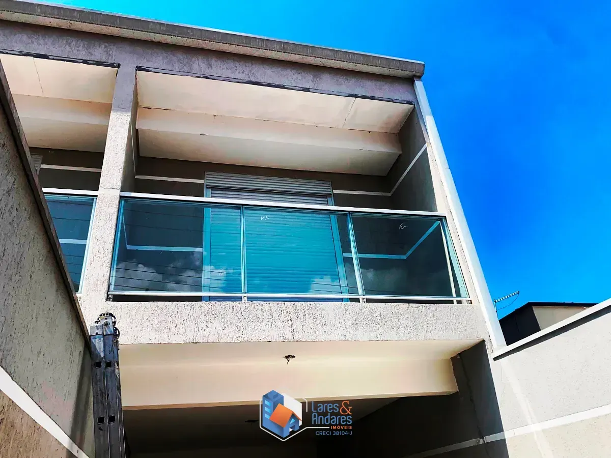 Imagem Sobrado para venda em Interlagos com 3 quartos, sendo 1 suíte, 133m²