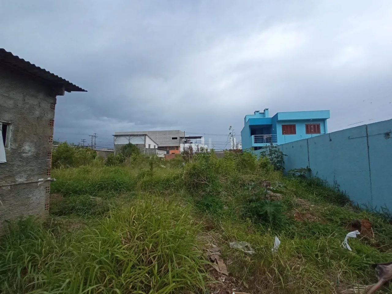 Imagem Pavilhão comercial no Bairro Hípica
