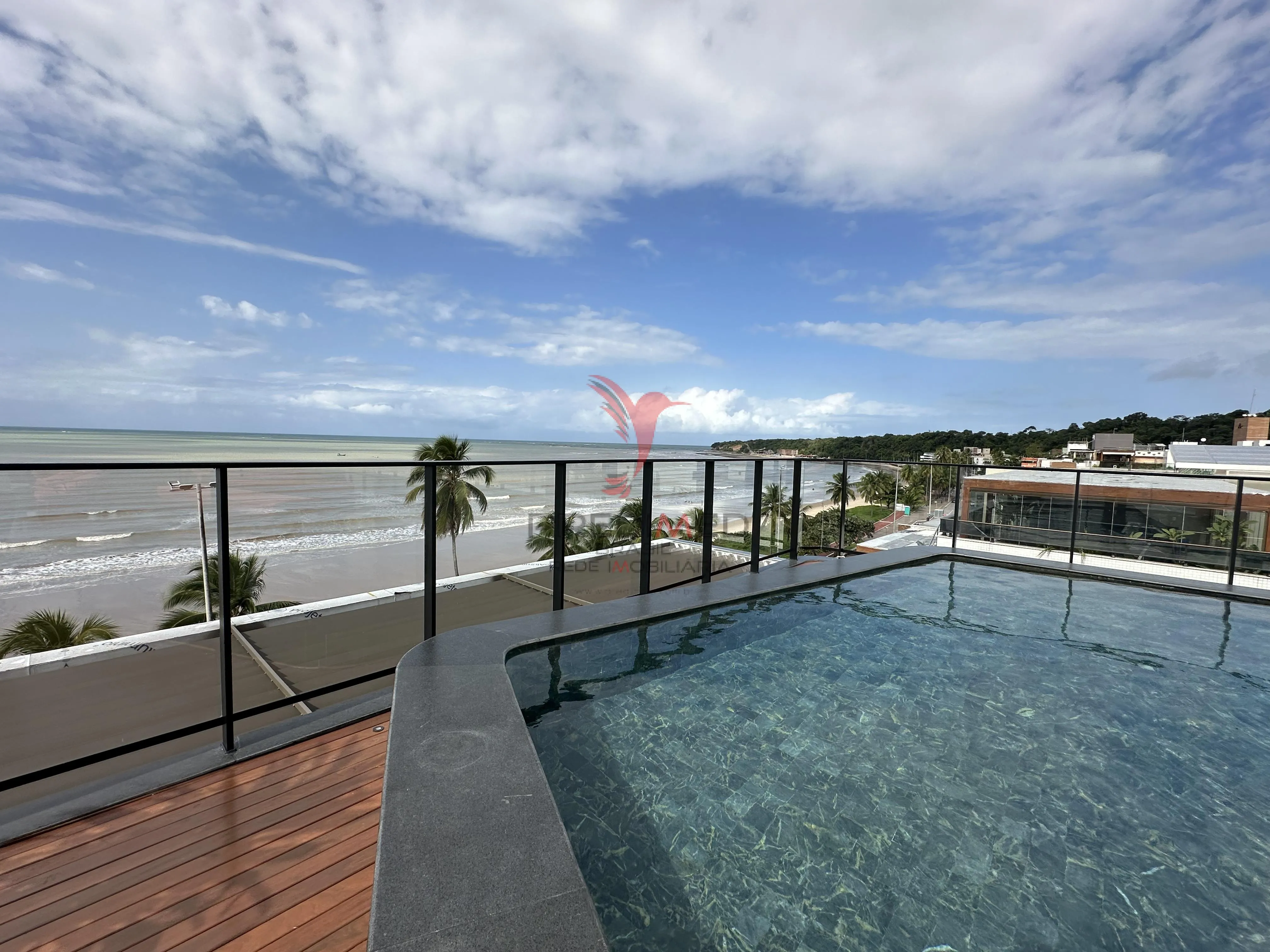 Imagem Super oportunidade de venda de flat à Beira-mar do Cabo Branco, com vista definitiva