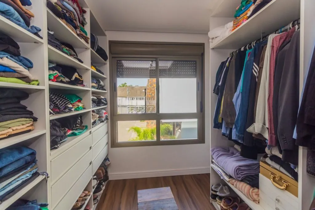 Imagem Casa em condomínio com 3 suítes à venda - Jardim Planalto, Porto Alegre
