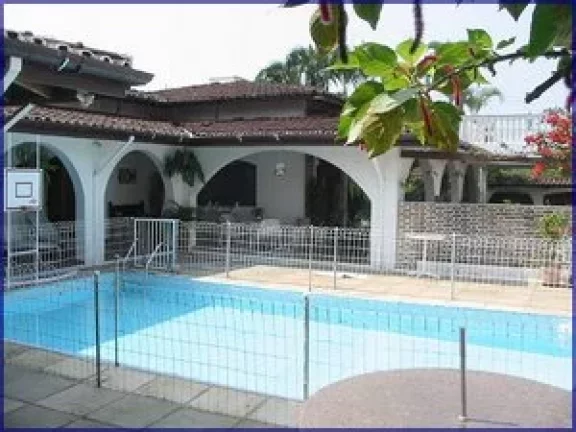 Imagem Casa Itaguá com 04 suítes e lazer
