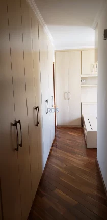 Imagem Vende um espaço e confortável apartamento de 160m² na Vila suzana.