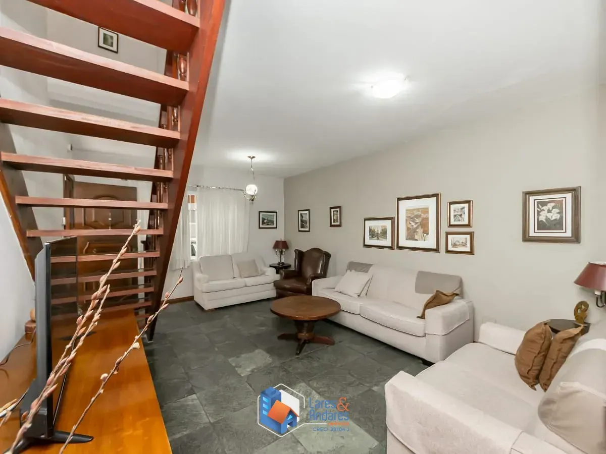 Imagem Sobrado para venda em Jardim Petrópolis com 3 quartos, 162m²