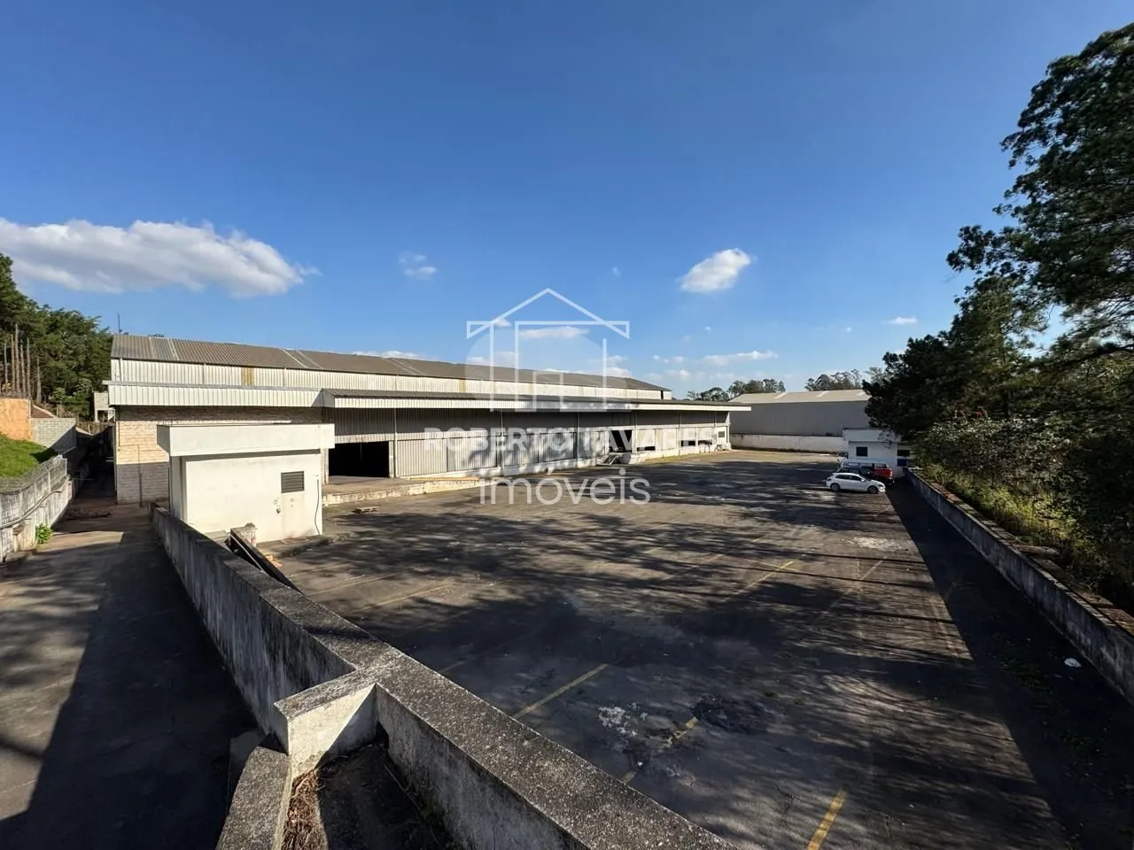 Imagem Galpão / Depósito / Armazém de 6200m² no bairro Industrial Anhangüera, em Osasco