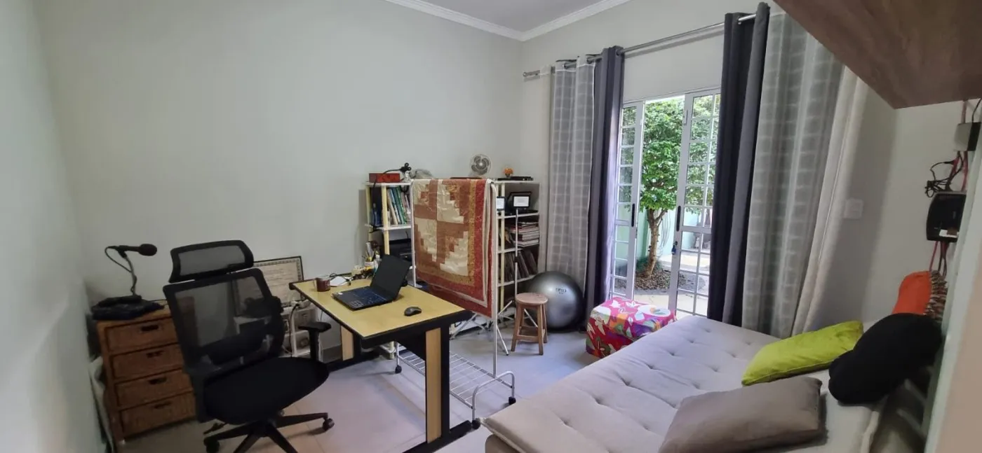 Imagem Casa para Locação em São Paulo, Planalto Paulista, 4 dormitórios, 1 suíte, 3 banheiros, 2 vagas