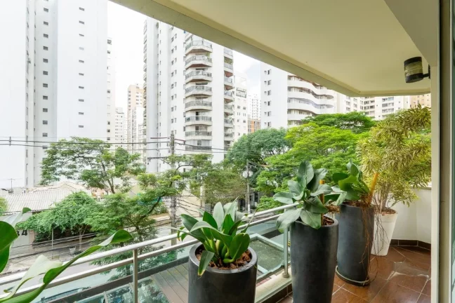 Imagem Apartamento à venda em São Paulo, Moema, com 3 quartos, 209m2