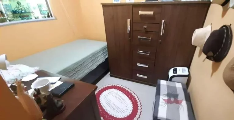 Imagem Casa para Venda em Teresópolis, Vargem Grande, 4 dormitórios, 1 suíte, 2 banheiros, 2 vagas