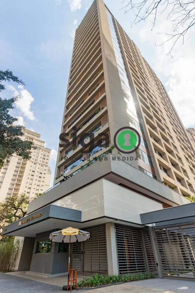 Foto do imóvel Apartamento à venda na Vila Nova Conceição de 291m² com 4 Suítes e 4 Vagas em São Paulo