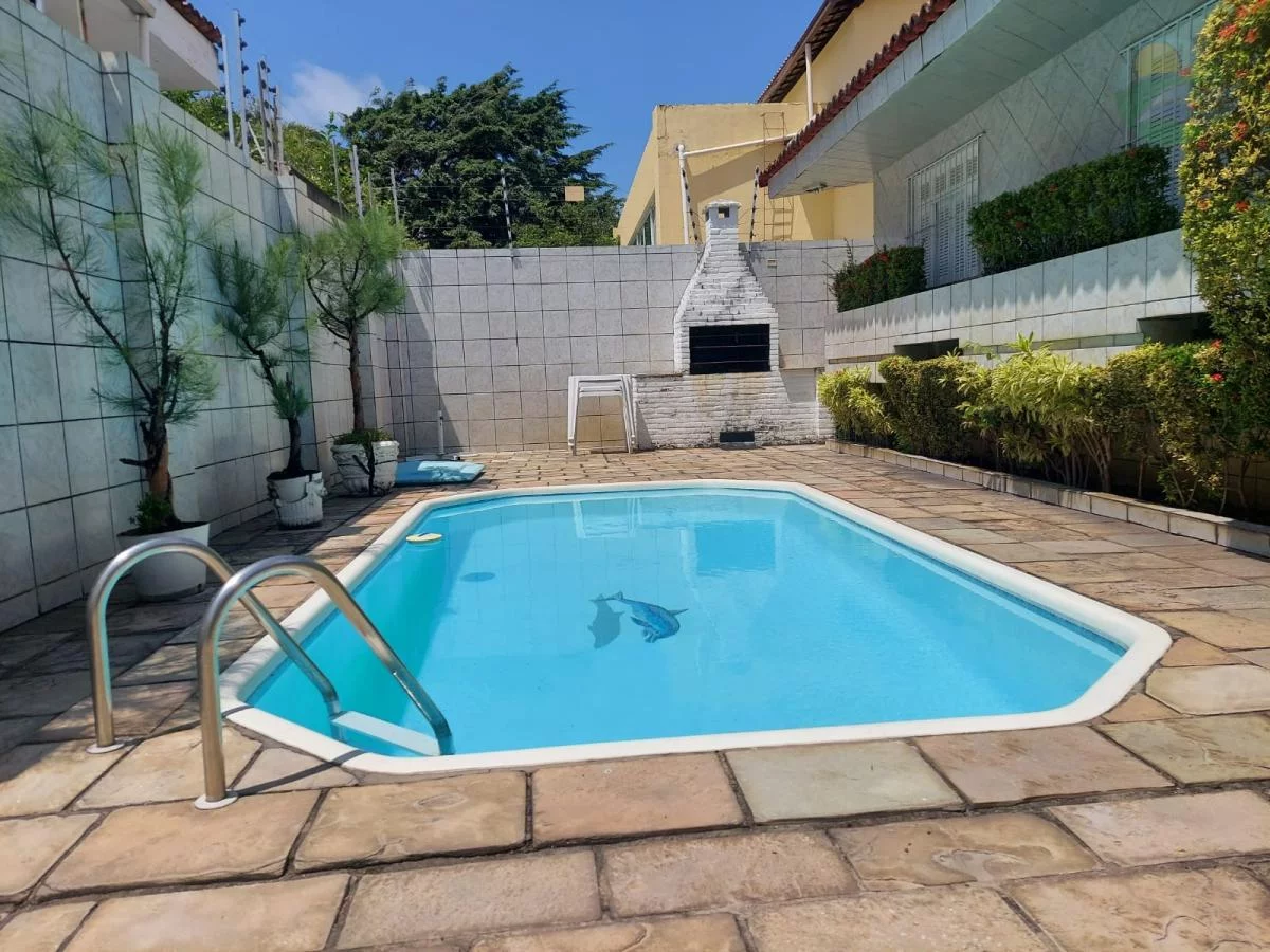 Imagem Casa ampla 03 quartos para venda, em Piedade, Jaboatão dos Guararapes.
