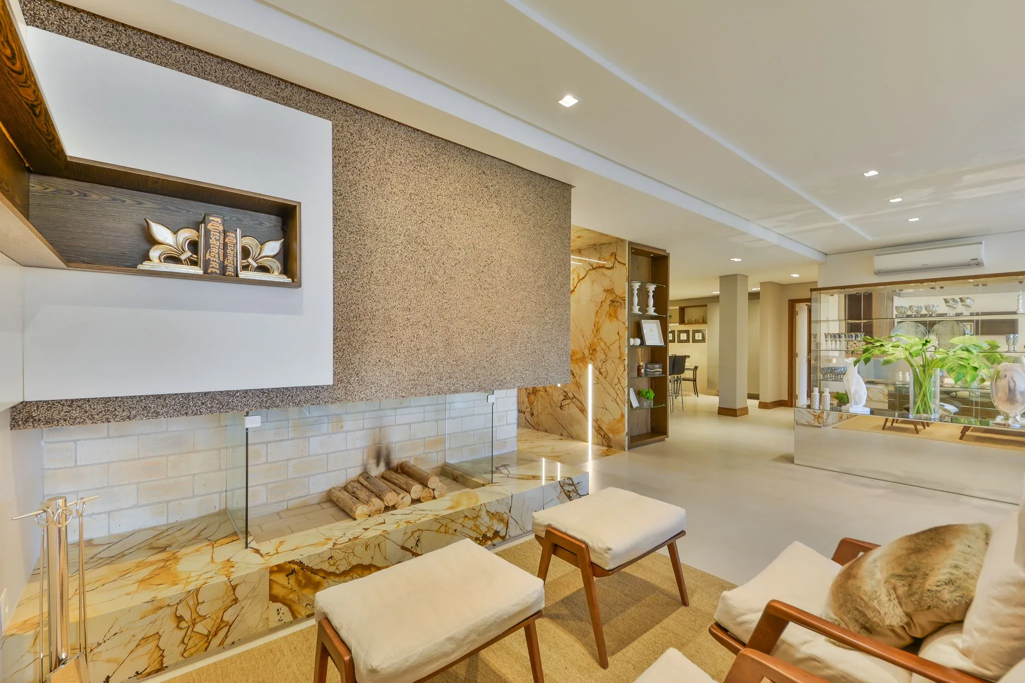 Imagem Apartamento à venda em Gramado, Centro, com 5 quartos, 314.74m2