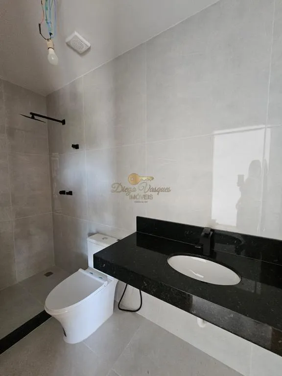 Imagem Casa em Condomínio para Venda em Teresópolis / RJ no bairro Golfe