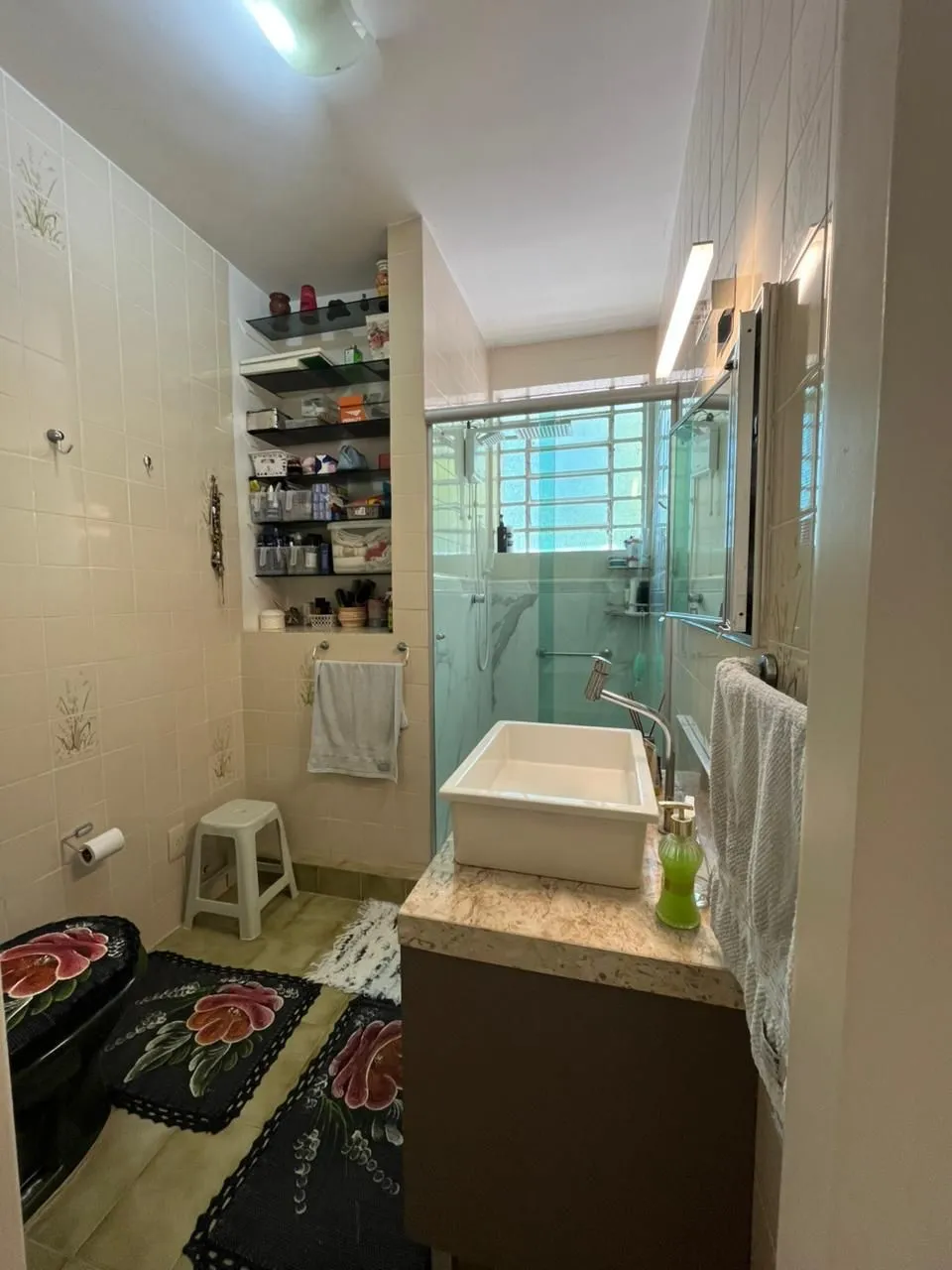 Imagem Linda casa à venda no bairro Azenha!!!