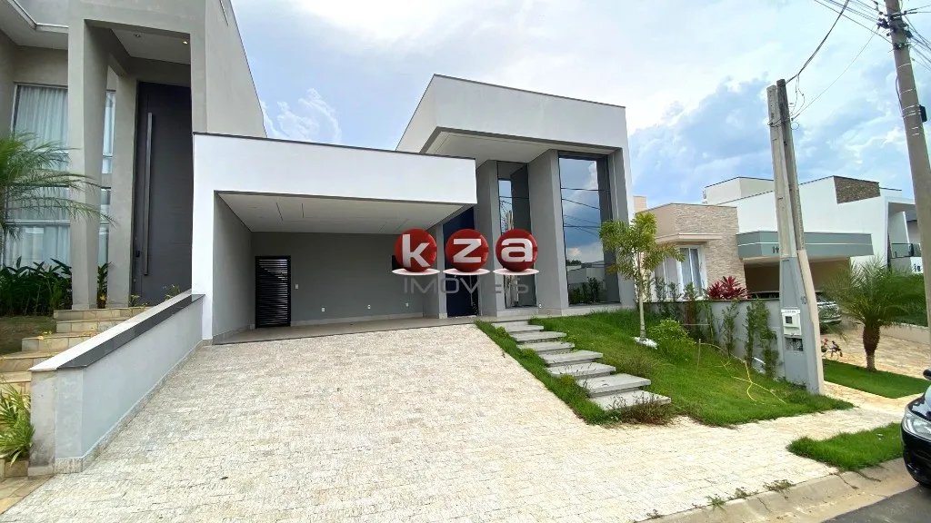 Foto do imóvel Venda de Casa de Alto Padrão em Condomínio Villa do Sol, Valinhos-SP: 3 quartos, 3 suítes, 2 salas, 4 banheiros, 2 vagas, 200m².