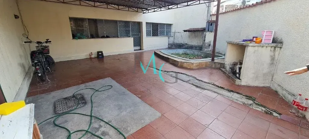 Imagem Casa com 4 dormitórios à venda, 362 m² por R$ 378.000,00 - Campo Grande - Rio de Janeiro/RJ