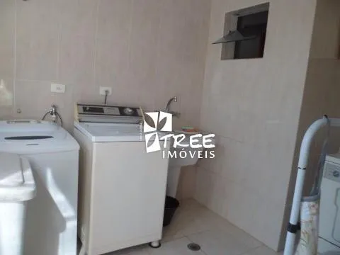 Imagem CASA A VENDA EM MOGI DAS CRUZES LOCALIZADO NO CONDOMÍNIO MONTEREY VILLE COM A/T: 600m² A/C: 390m² distribuídos em 3 suítes, sala de estar, sala de jan