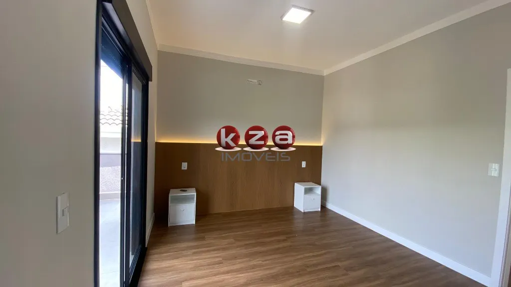 Imagem Imperdível Casa em Condomínio à Venda em Valinhos-SP - Condomínio Villa do Sol 3 Quartos, 3 Suítes, 2 Salas 226 m²