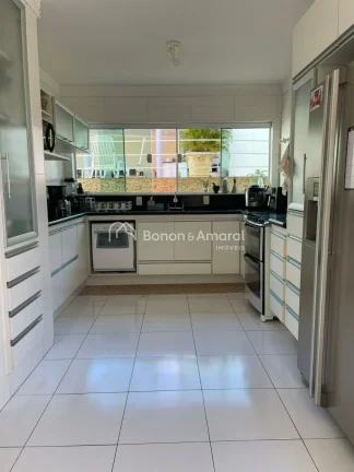 Imagem Casa de alto padrão no Condomínio Villagio Del Hípica - Campinas

Elegância, conforto e lazer em...