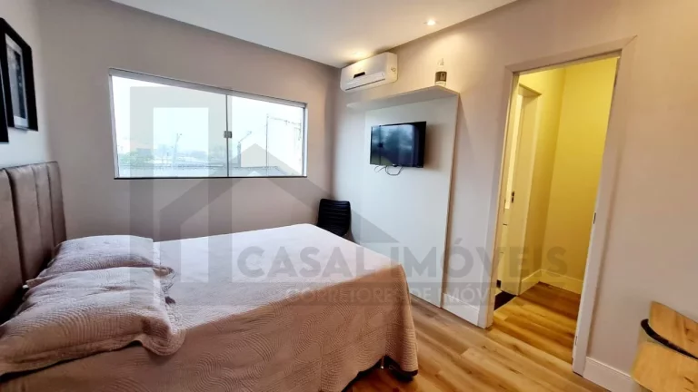 Imagem CASAL IMÓVEIS VENDE CASA CONJ ITORORO 3 SUÍTES + 2 VGS