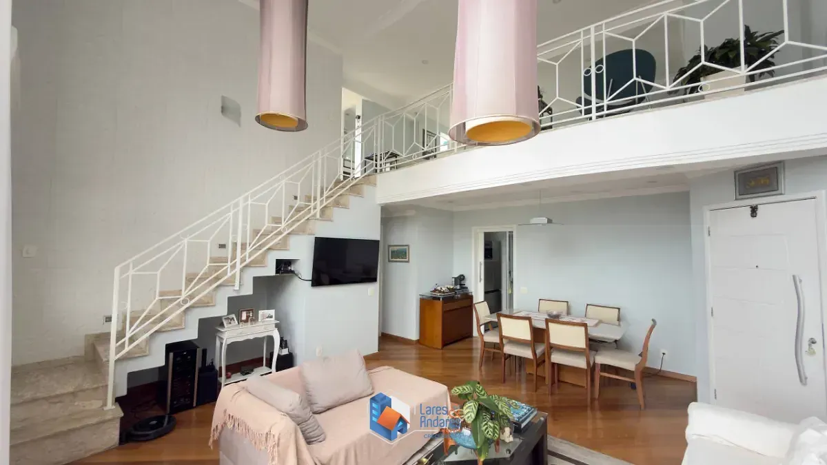Imagem Duplex para venda em Saúde com 4 quartos, sendo 4 suítes, 188m²