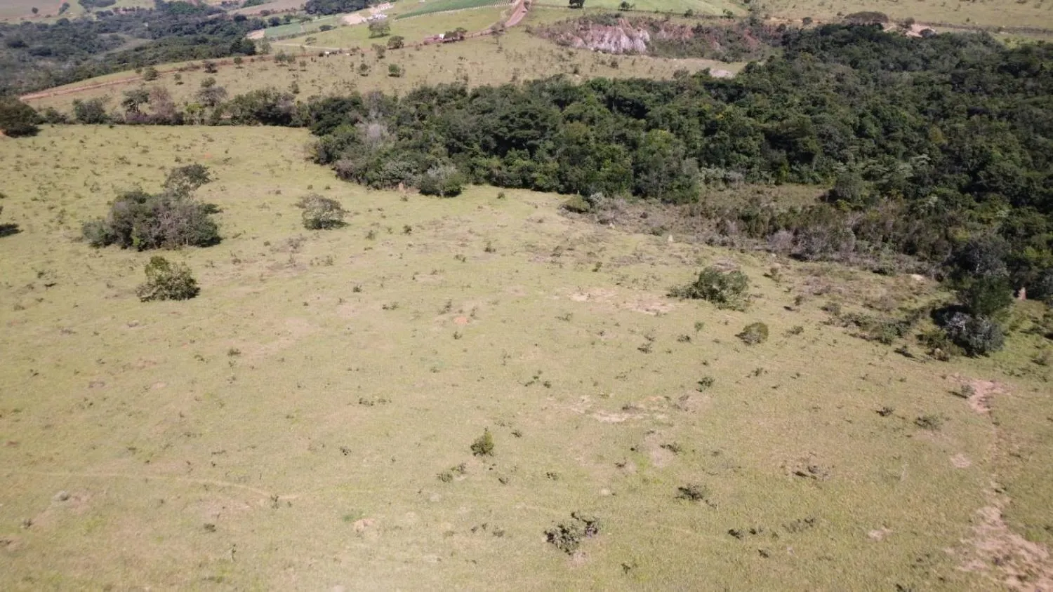 Imagem Excelente terreno rural com área de 10 hectares a venda em PASSA TEMPO/MG