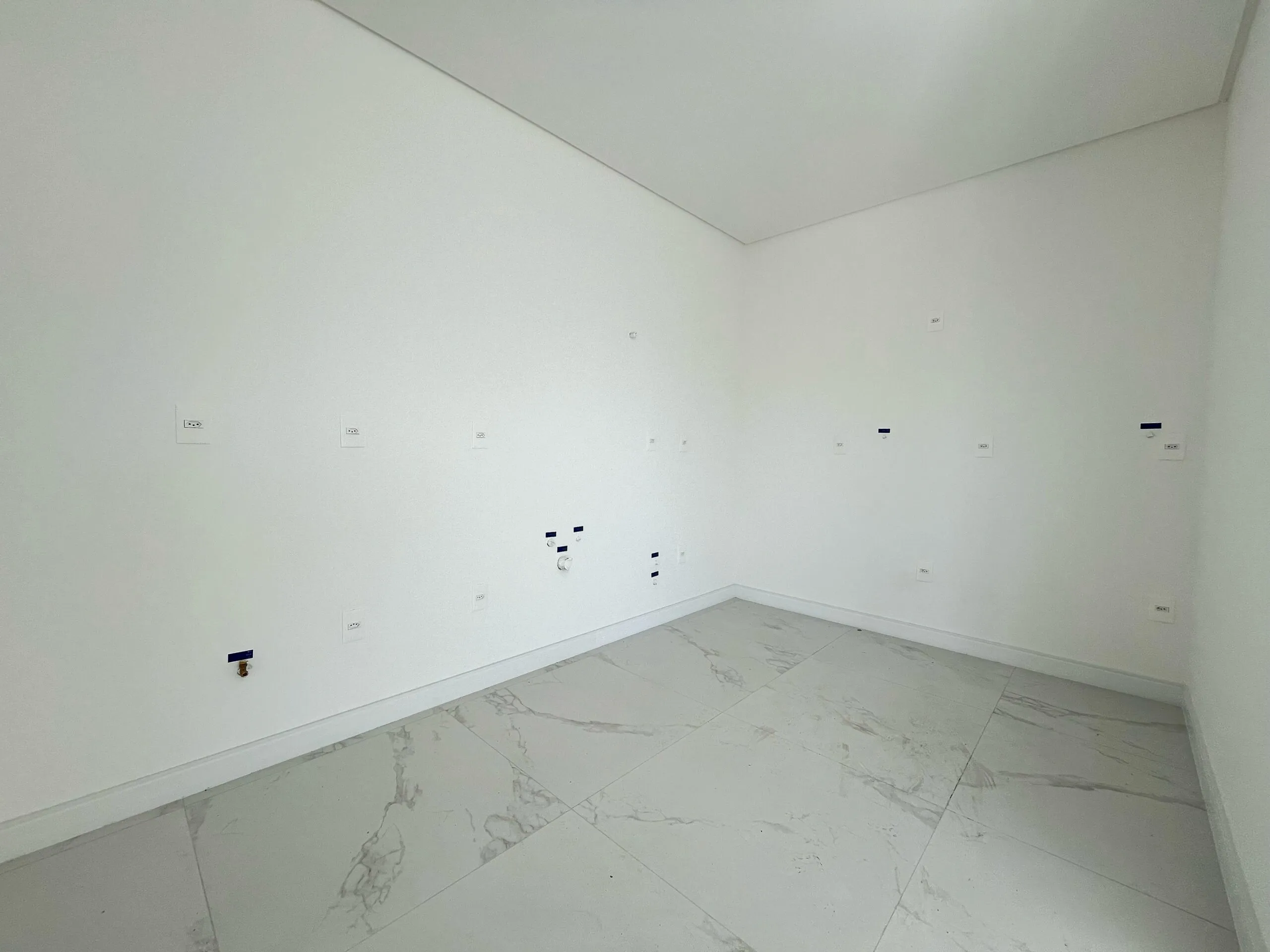 Imagem Apartamento com vista para o mar à venda com 153m2 por R$ 3.725.000,00