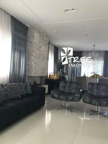 Imagem VENDA DE SOBRADO NO CONDOMÍNIO ARUJÁ V, EM ARUJÁ/SP, 340m² com 3 suítes, suíte master, espaço gourmet, sacadas, piscina, ofurô e 2 vagas. CONSULTE-NOS