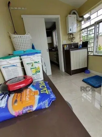 Imagem Casa em Belém Novo grande com 3 quartos, escritório