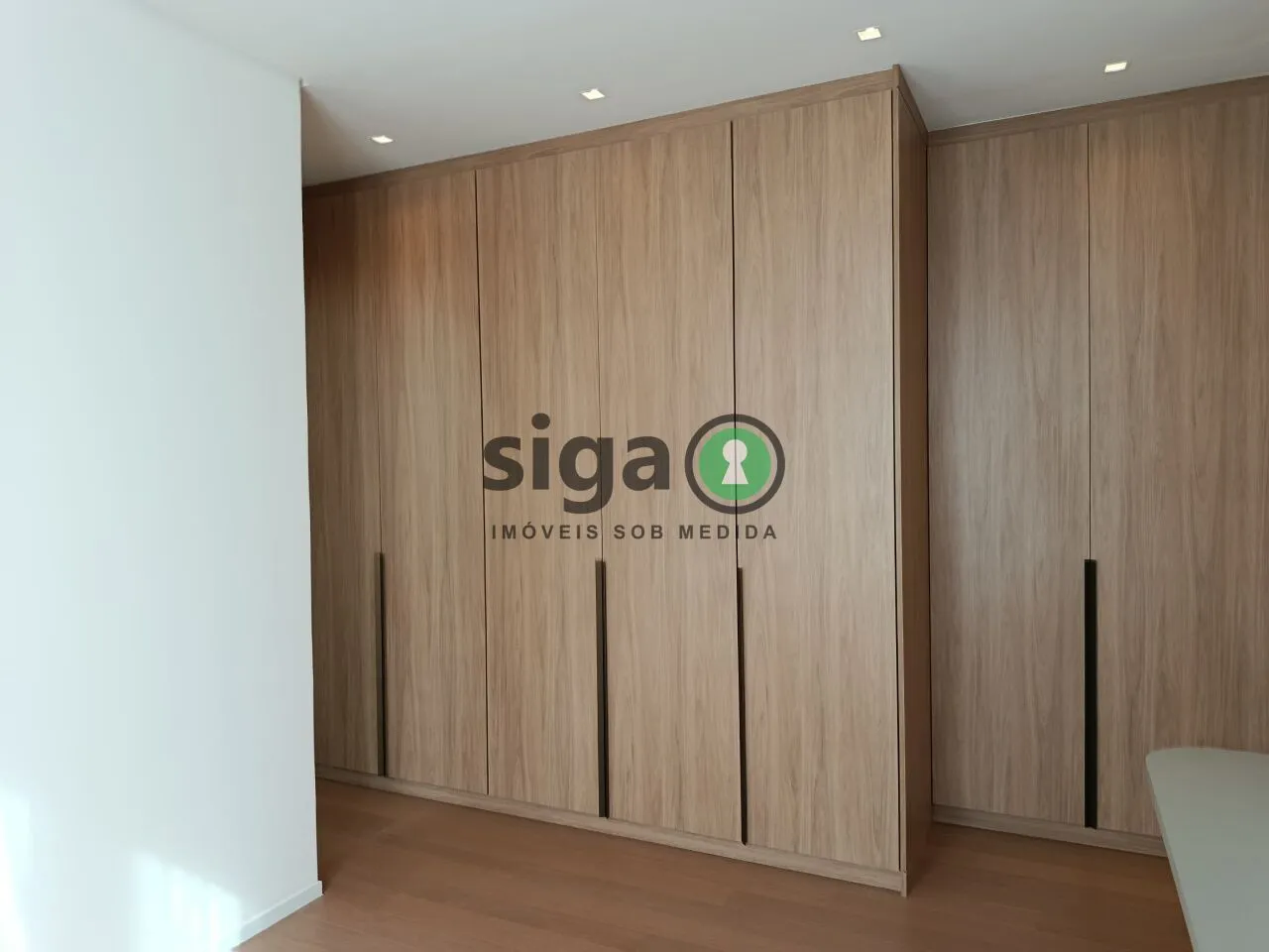Imagem OPORTUNIDADE! APARTAMENTO 130 M² ITAIM