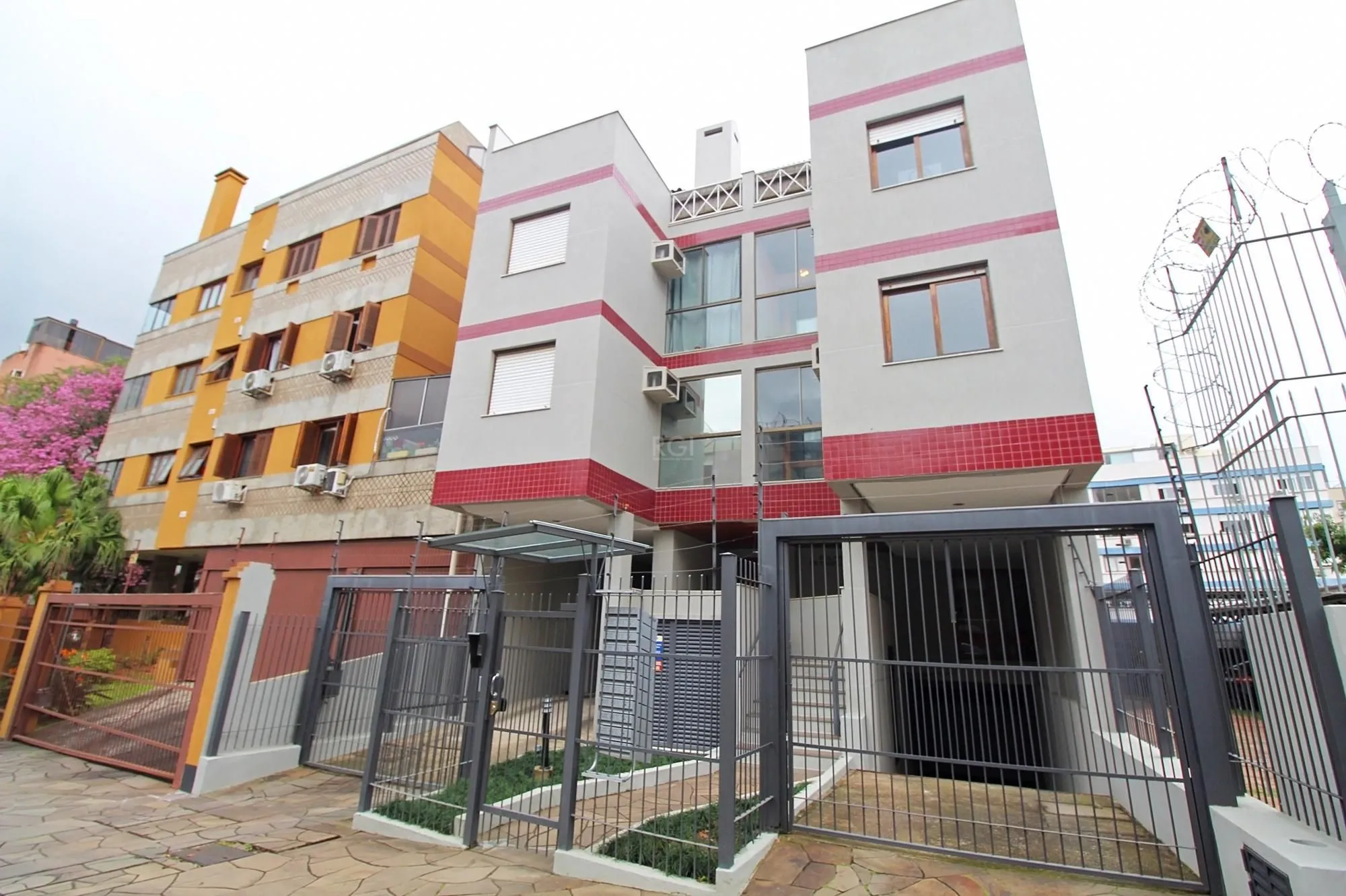 Imagem Apartamento para Venda - 47.91m², 1 dormitório, 1 vaga - Petrópolis