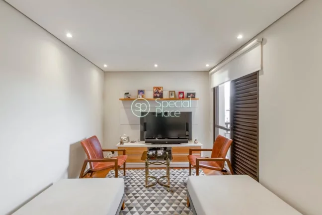 Imagem Excelente apto com 230m² em Moema Índios, 01 apartamento por andar com elevador privativo, amplo l...